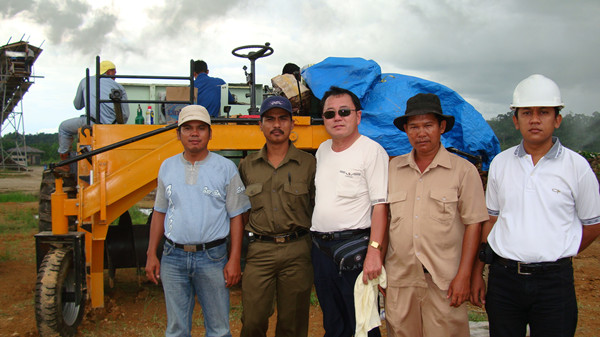 compost turner