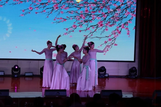 喜讯！荣获“2020年度十佳物业小区”建党100周年文艺汇演暨达州市通川区物业行业发展大会隆重举办