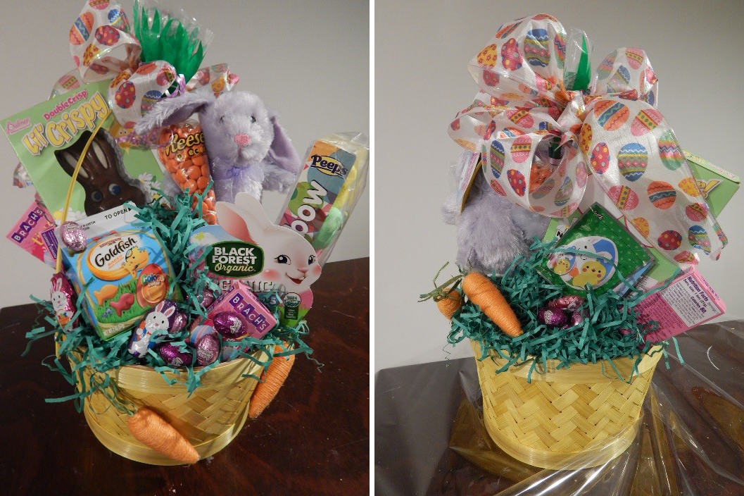 Spin your basket around. Make sure it is presentable from all angles. Looking good?? Notice how you can see all them items, nothing is buried or hidden.