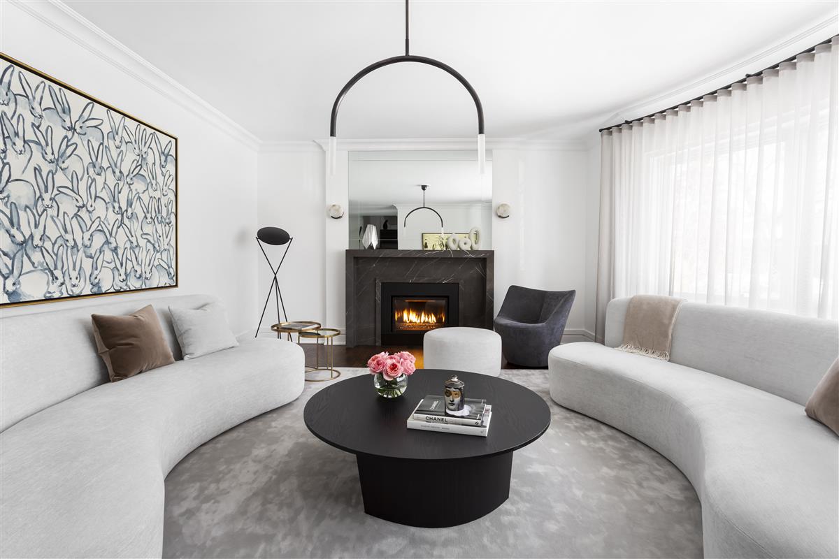 Scott Yetman is the head of Montreal-based firm Scott Yetman Design. He is a professional interior designer certified by the Interior Designers of Canada and the American Society of Interiors Designers.