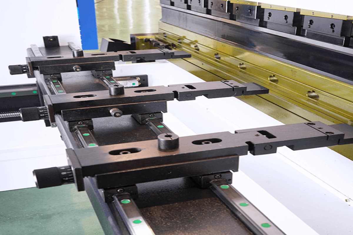 press brake back gauge