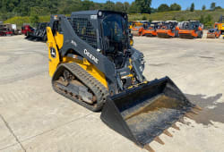 2021 John Deere 317G