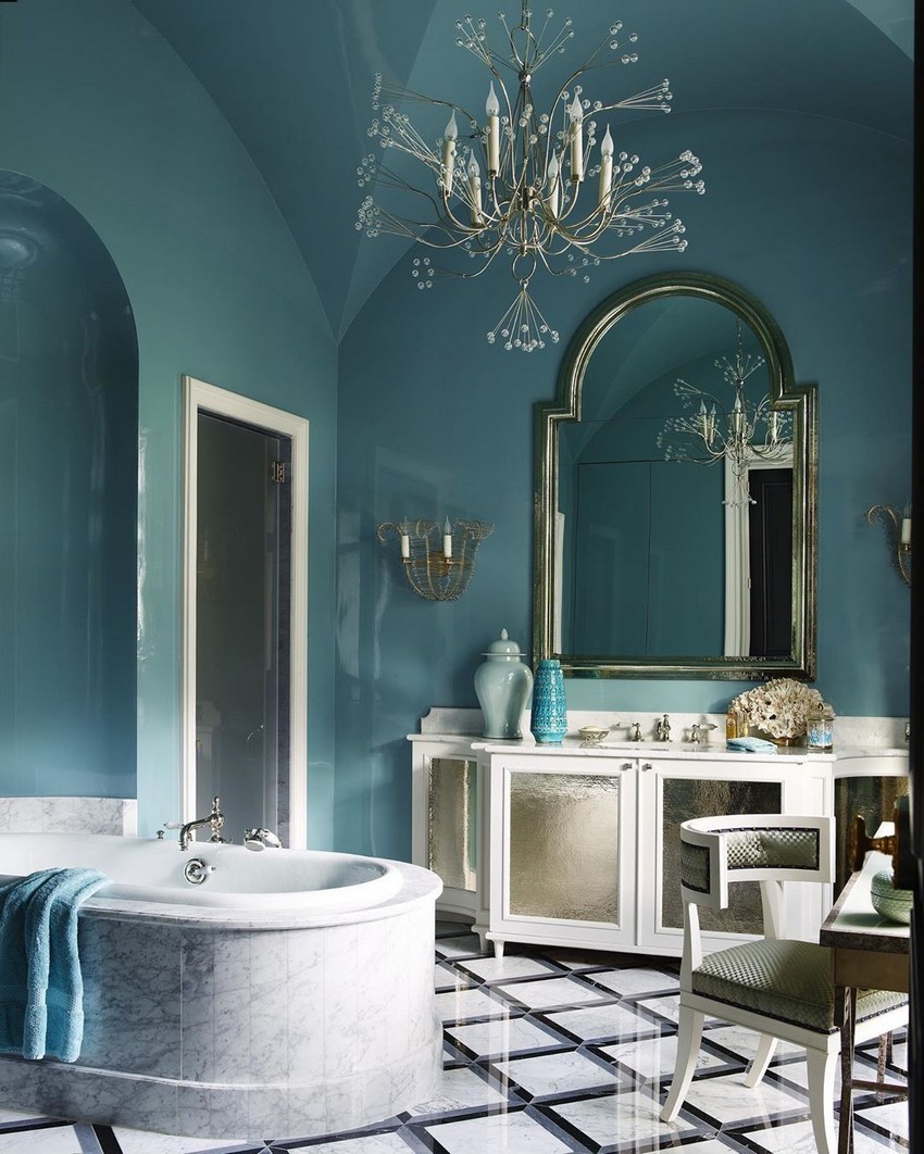 10 Astonishing Bathrooms by Top Interior Designers
