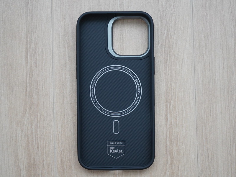 Benks ArmorPro Case - Back