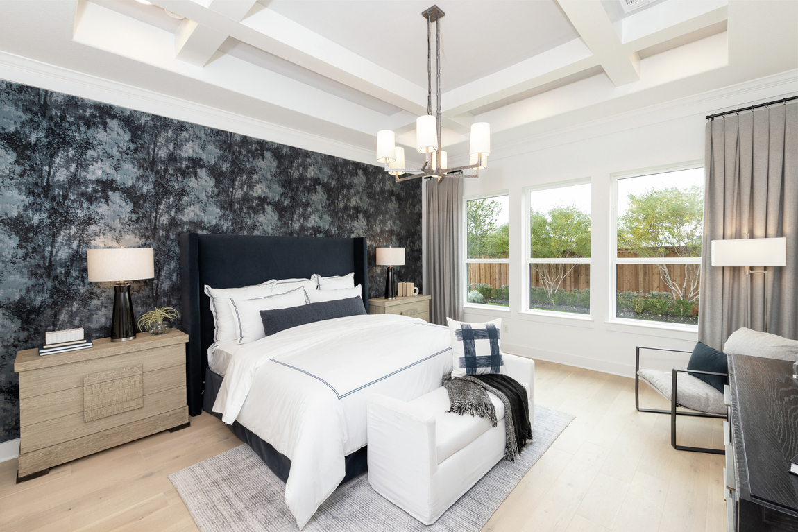 Black and white bedroom design