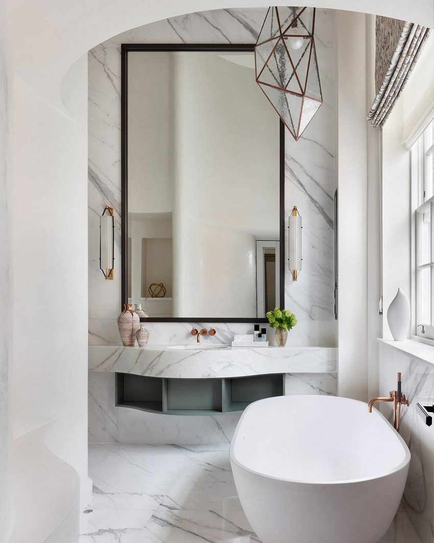 10 Astonishing Bathrooms by Top Interior Designers