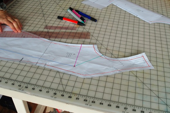 Doing a full-bust adjustment for the Cinema Dress