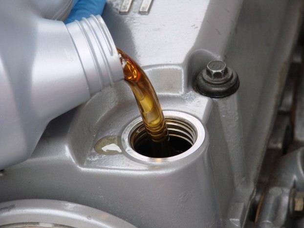 New Motor Oil For Passenger Cars