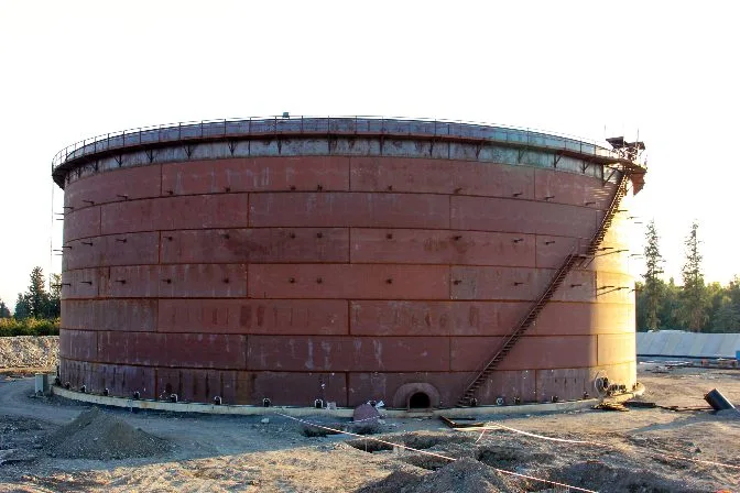 Floating Roof Tank Containing Crude Oil