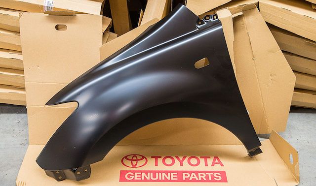 OEM Toyota body parts OEM Toyota body parts