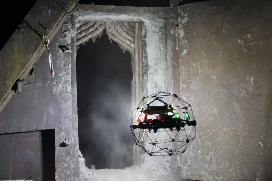 chimney-inspection-drone-flyability-2