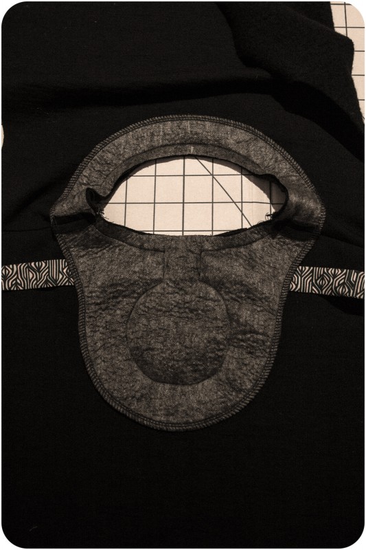 Metro T-shirt keyhole modification