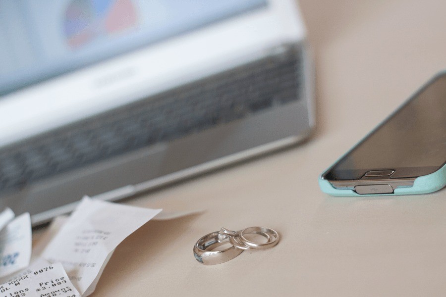 Communication in Budgeting by Fresh Mommy Blog