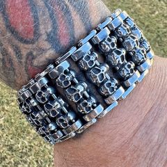 Thunder Roads - Skull Bracelet - 1.25 inch wide - B41