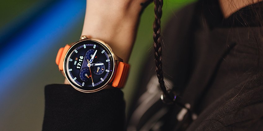How to charge a smart watch correctly