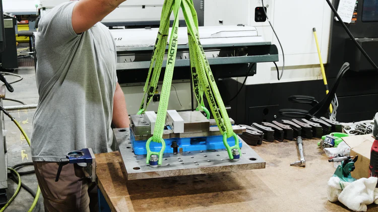 Swivel-Hoist-Rings-Features-and-Operation-lift-complete Swivel-Hoist-Rings-Features-and-Operation-lift-complete