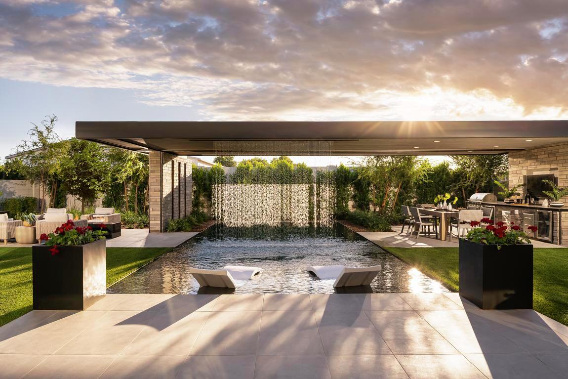 Outdoor Kitchen