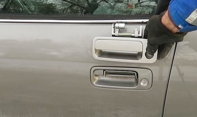 Replace handle