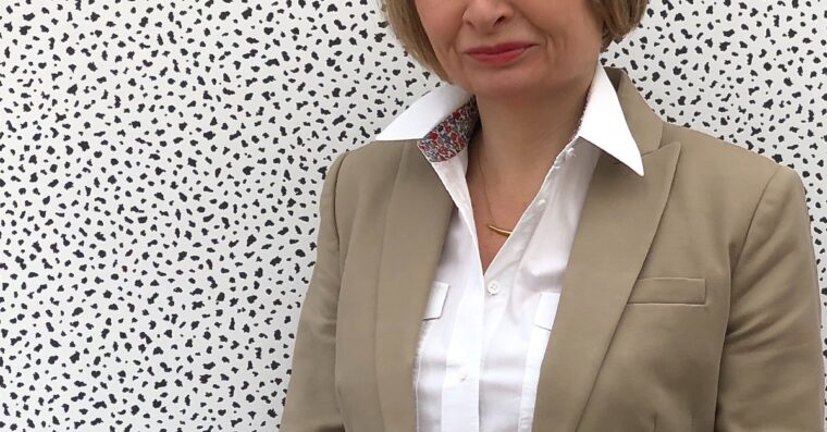 Lucie’s two versions of the Liesl + Co. Classic Shirt showcase its versatility.