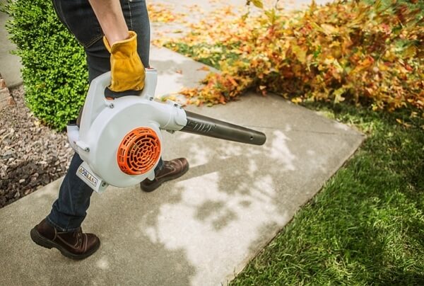 electric leaf blower