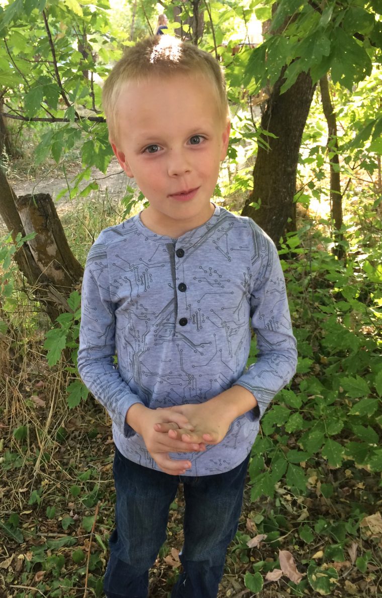 Oliver + S School Bus T-shirt with Parachute Polo placket