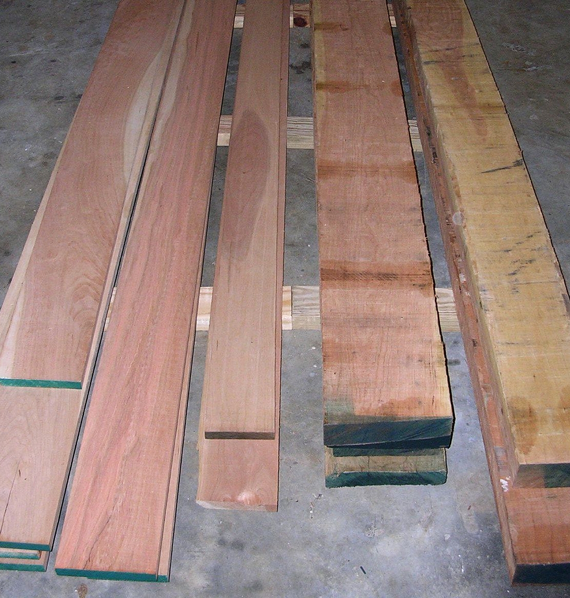 Rough cut lumber of various quarters