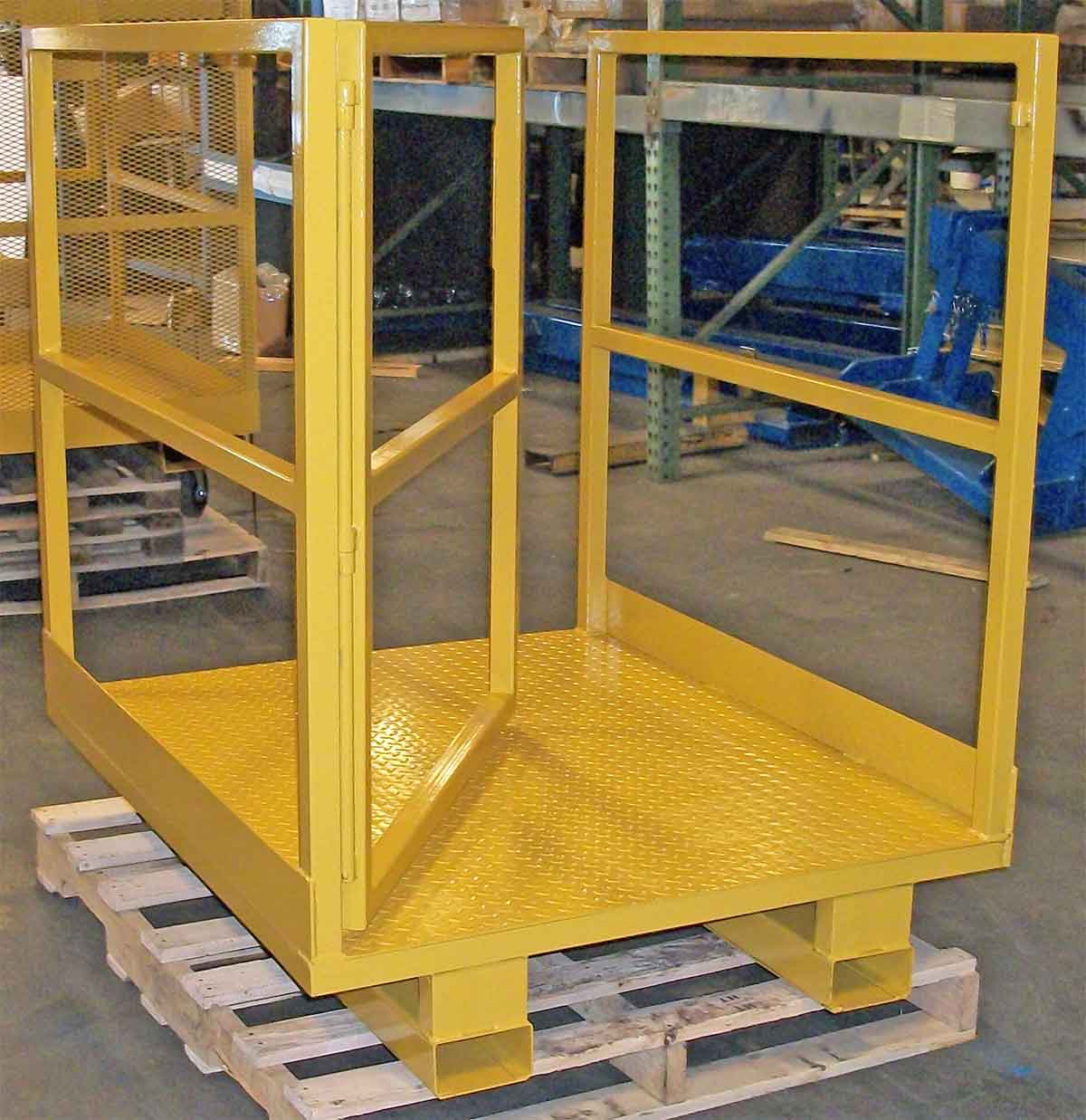 Order Picker With Door