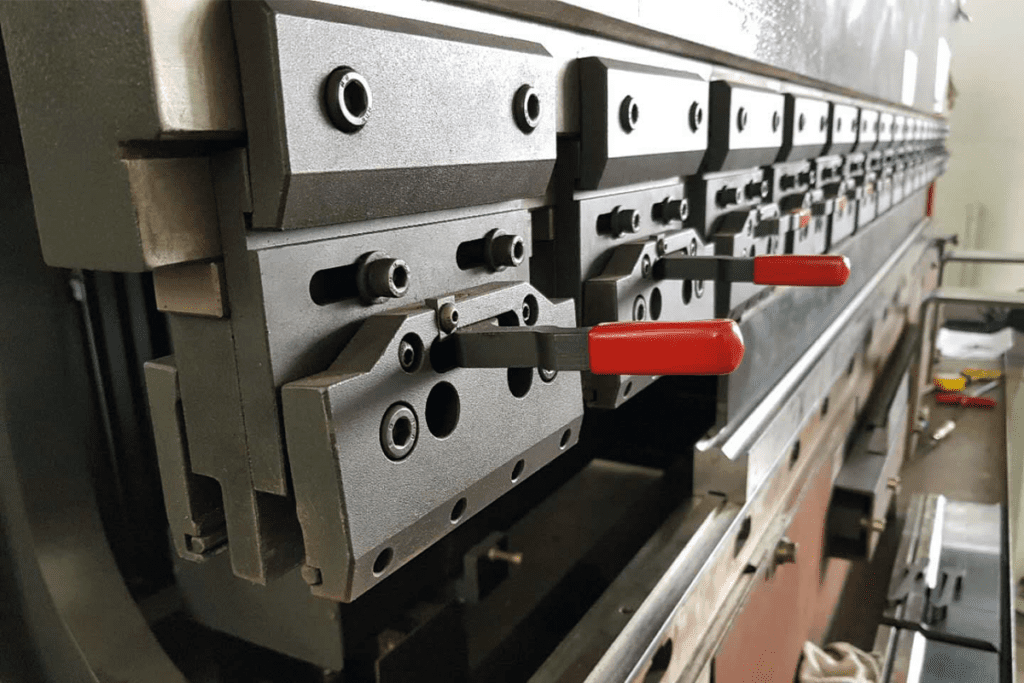 tool clamping