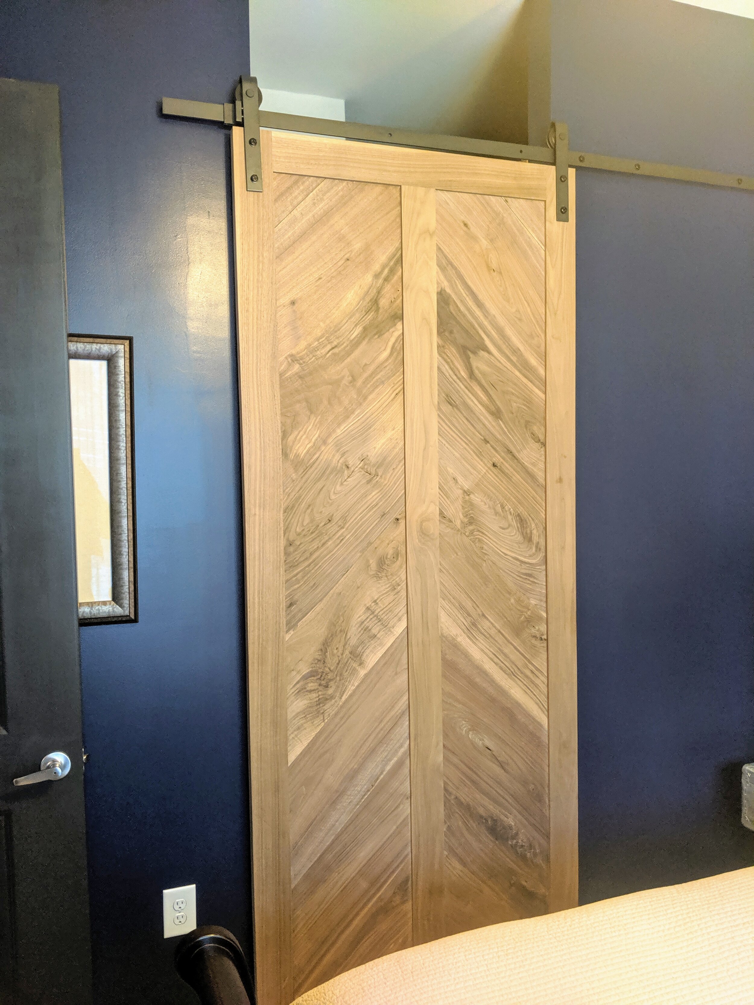 BarnDoorInstall2.jpg