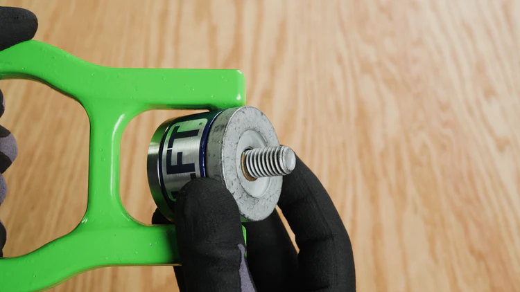 Swivel-Hoist-Rings-Features-and-Operation-clean-dry-threads Swivel-Hoist-Rings-Features-and-Operation-clean-dry-threads