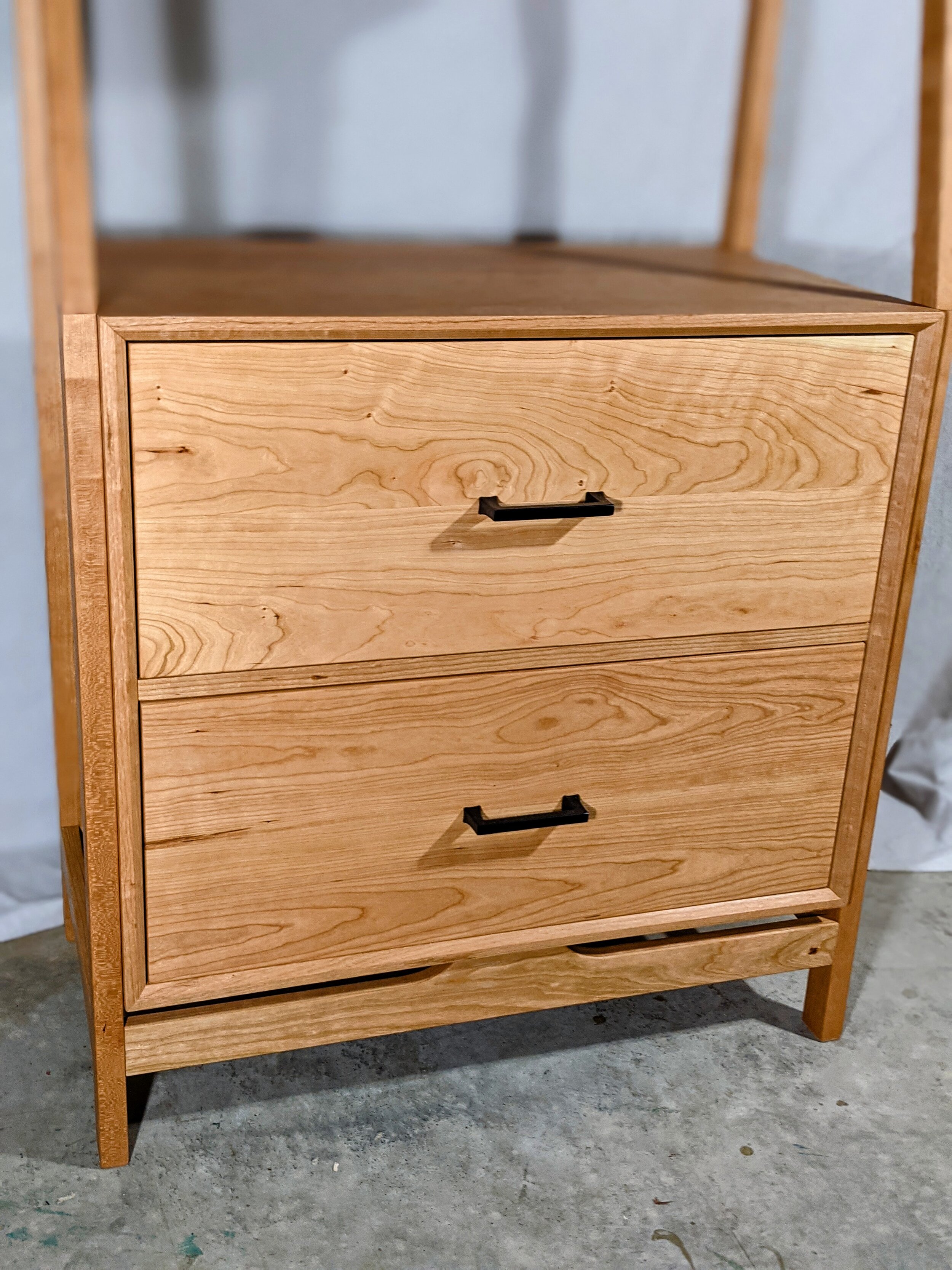 Shelf Unit Case Front2.jpg