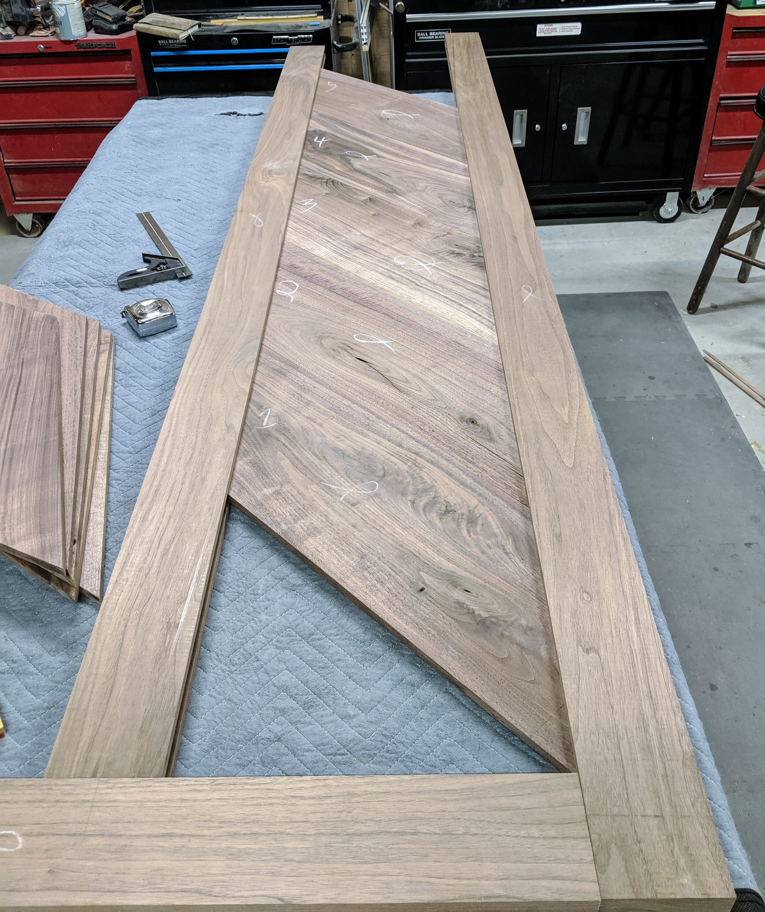 BarnDoorPanelFitting2.jpg