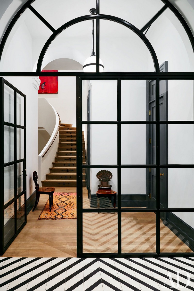 10 Inspiring Entryways By Top Interior Designers