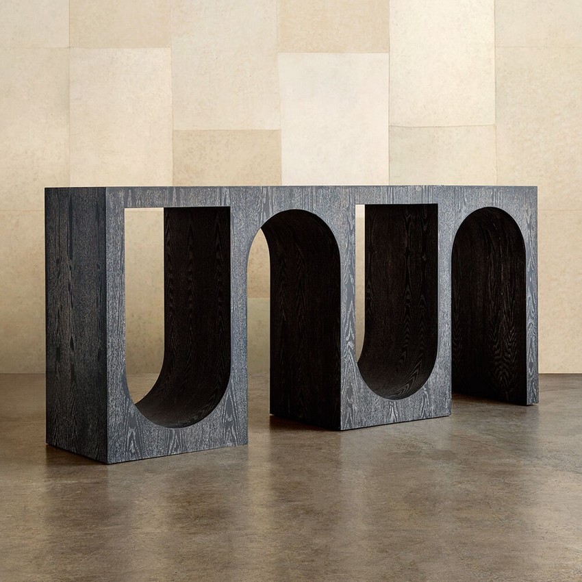 10 Console Tables For A Luxury Entryway