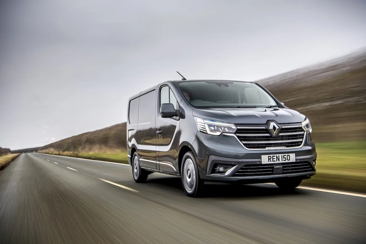 A Renault Trafic E-Tech LCV.