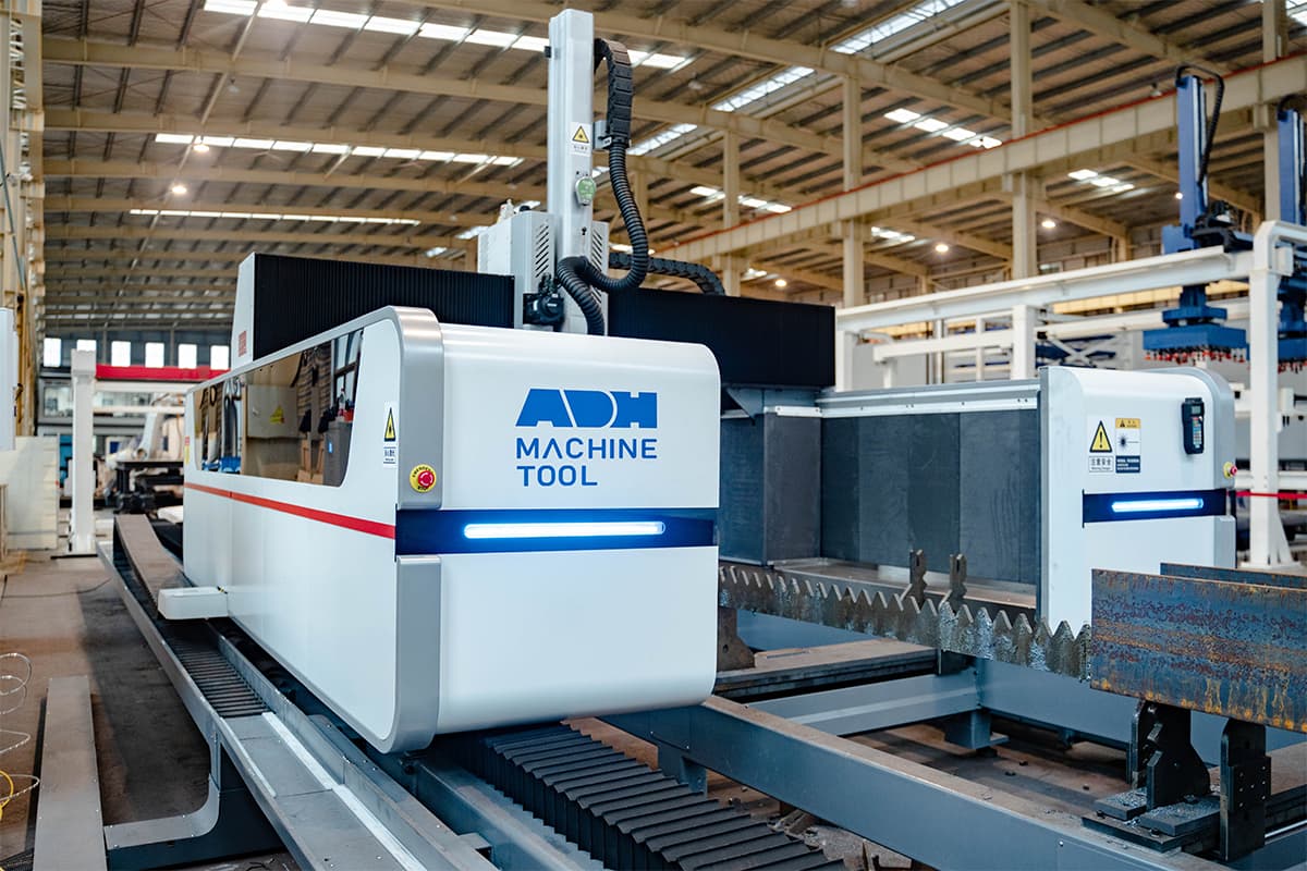 laser cutting machine