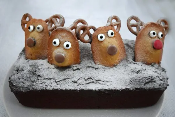 Reindeer Chocolate Cake
