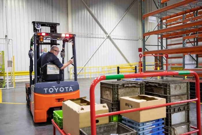 Forklift safety threat - blocked vision