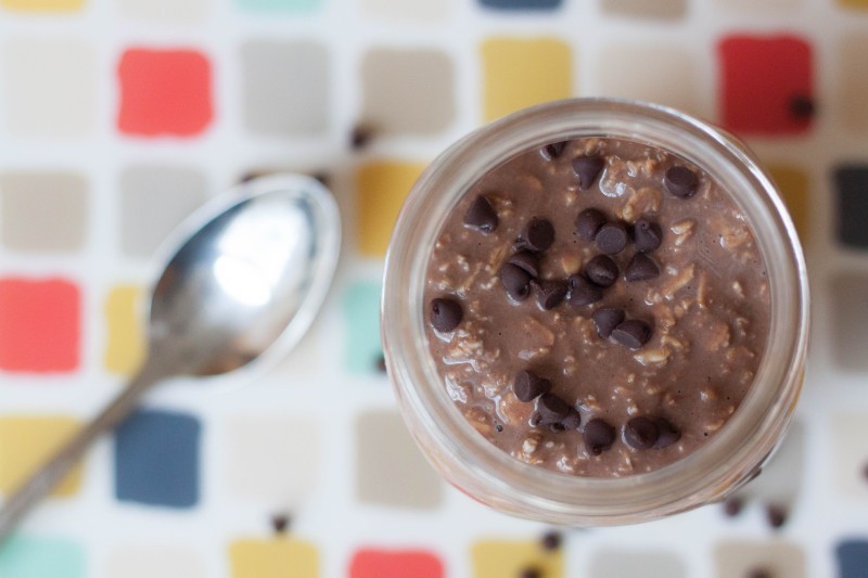Eats // Gooey Brownie Overnight Oatmeal by Fresh Mommy Blog