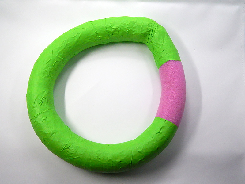 Once you feel the two ends are secure continue wrapping your noodle till you reach the other end. 