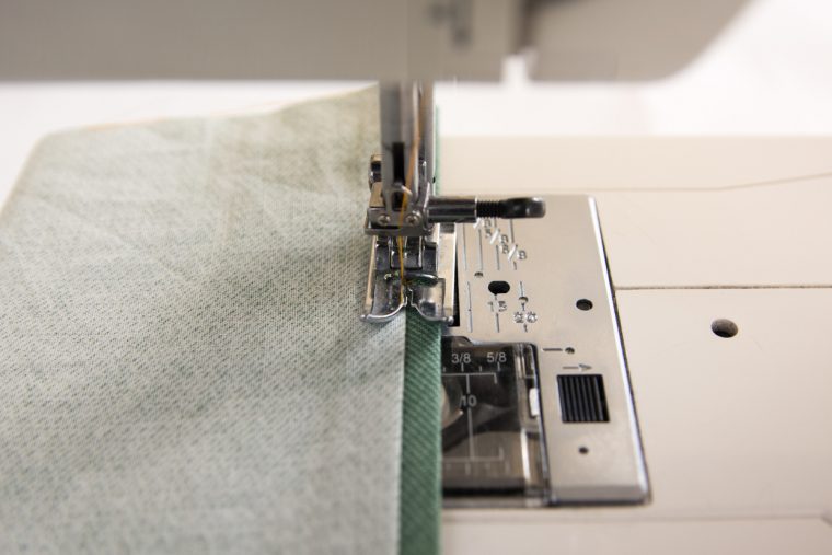 Invisible machine hem