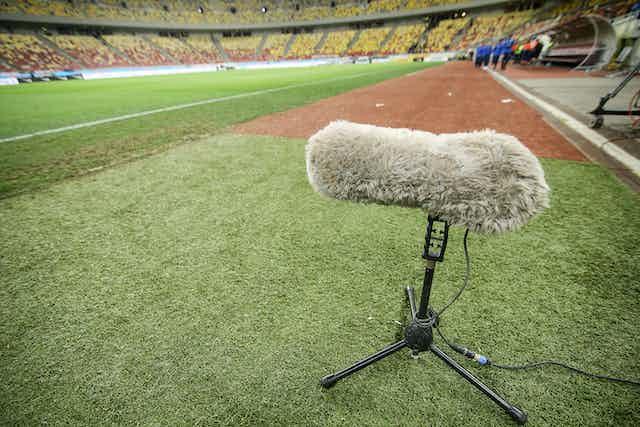 wind muffs in live broadcasts
