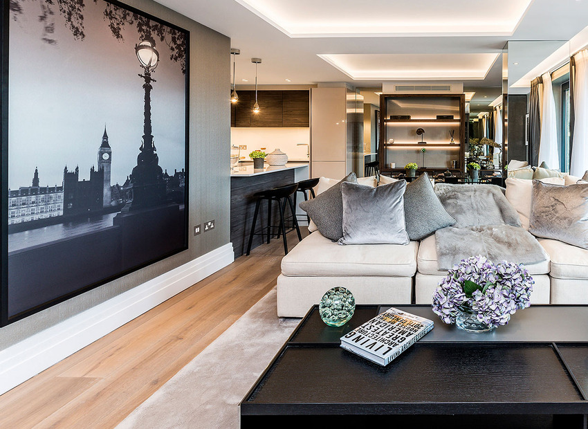 Lynne Hunt London: A Kind Of Luxury Full of Unexpected Twists