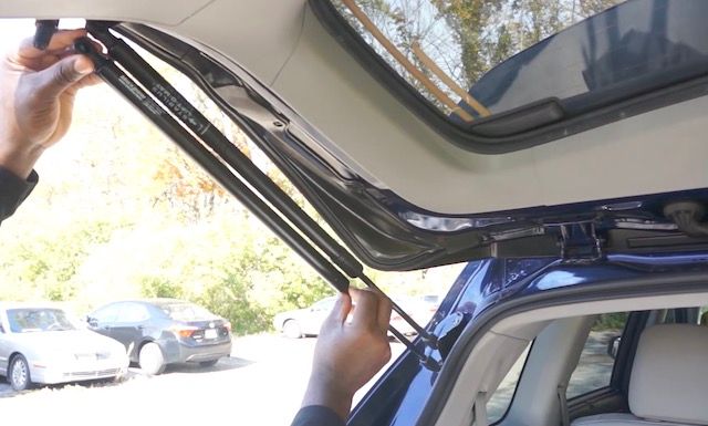 Toyota liftgate Toyota liftgate