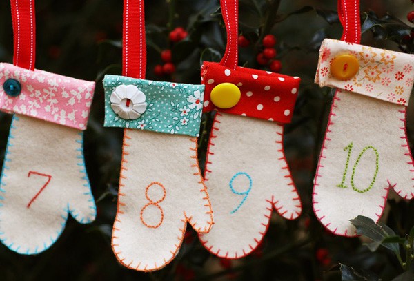Oliver + S Mitten Ornament