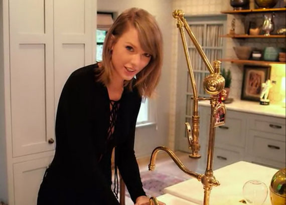 Taylor Swift Waterstone Gantry Pulldown Faucet