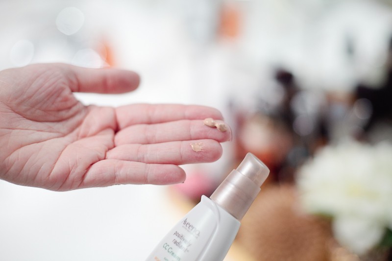 Top 5 Beauty Travel Essentials-1-2