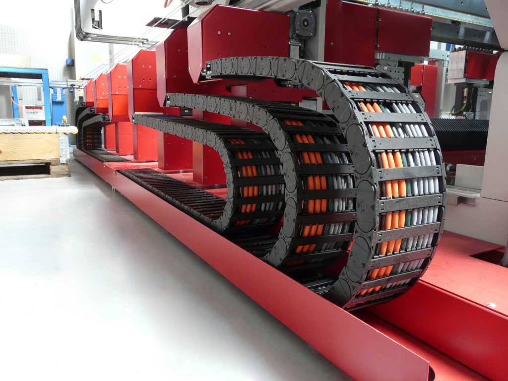 igus® energy chain