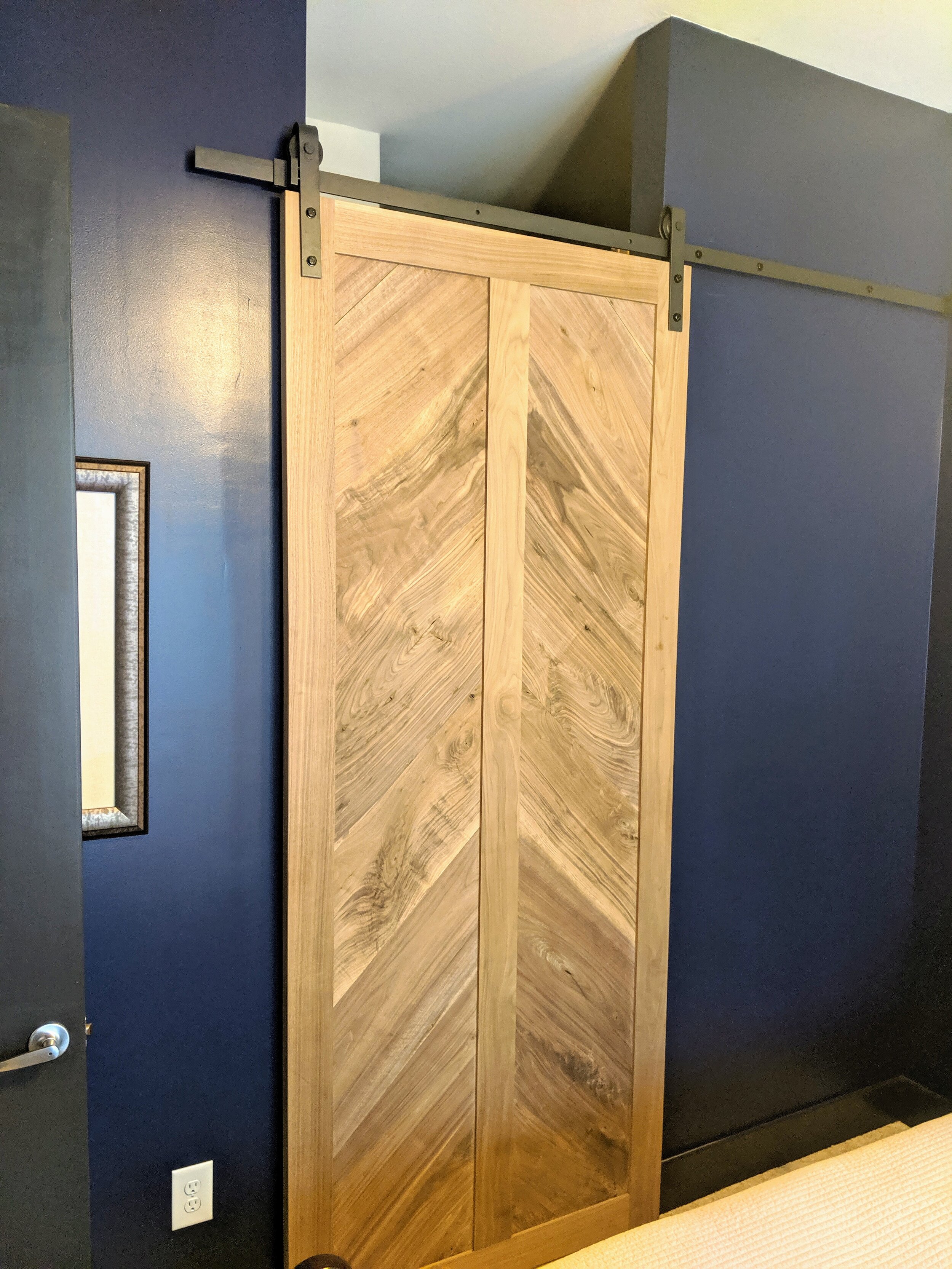 BarnDoorInstall.jpg