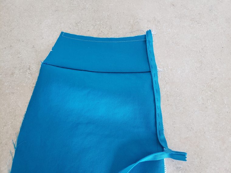 How to sew an invisible zipper.